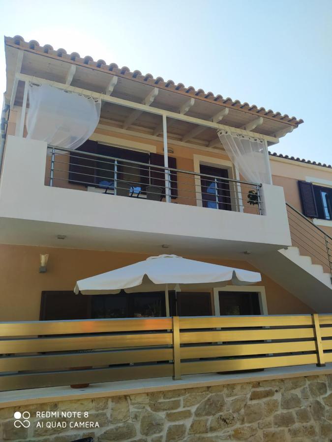 Oziás Ortensia מראה חיצוני תמונה